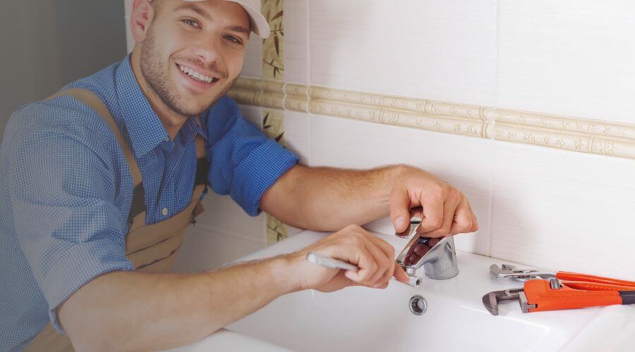 Faucet cartridge replacement in Saint Louis, MO